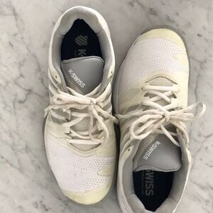 K-Swiss White and Cream Low-Top Sneakers